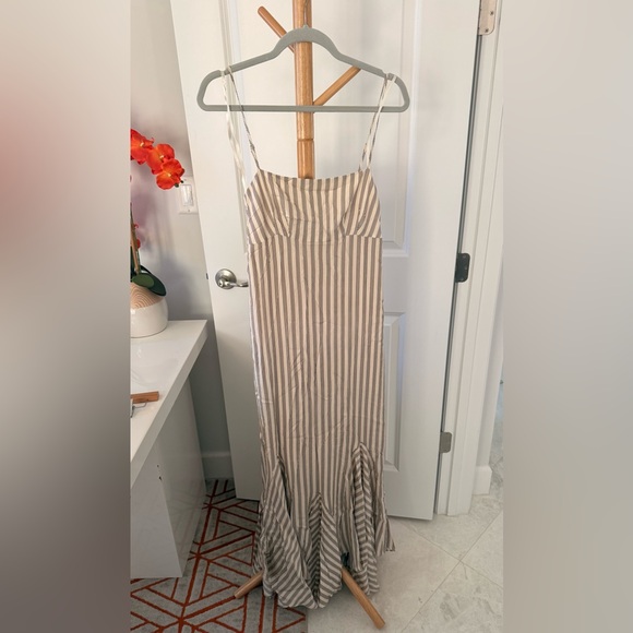 Antonio Melani x M.G. Style Mallie Detached Scarf Square - Picture 4 of 6